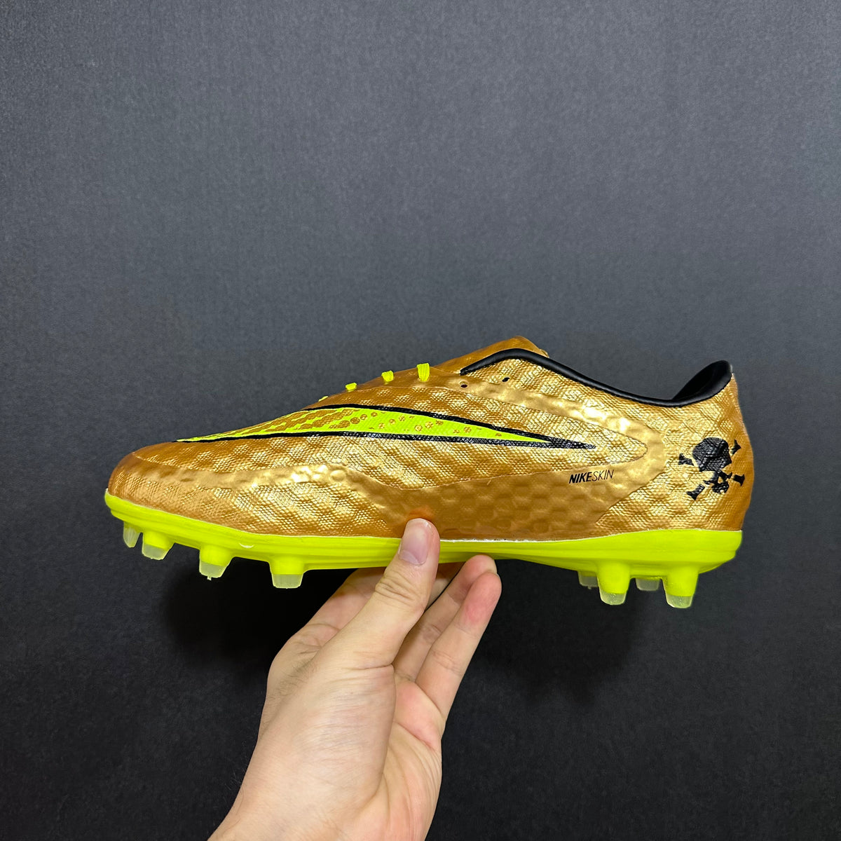 Hypervenom Phantom 1 Elite FG Gold