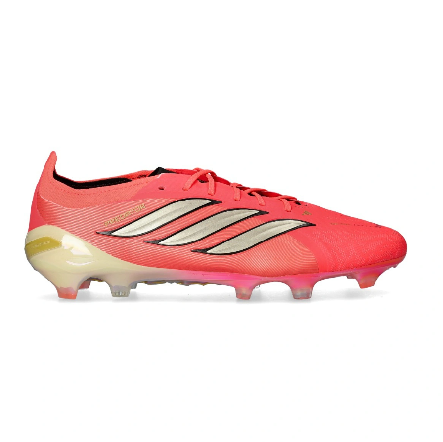 Predator Elite FG Road to Glory